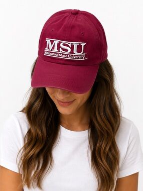 Mississippi State University MSU Maroon Fitted Hat‎ Size 6 7/8 Embroidered Cap